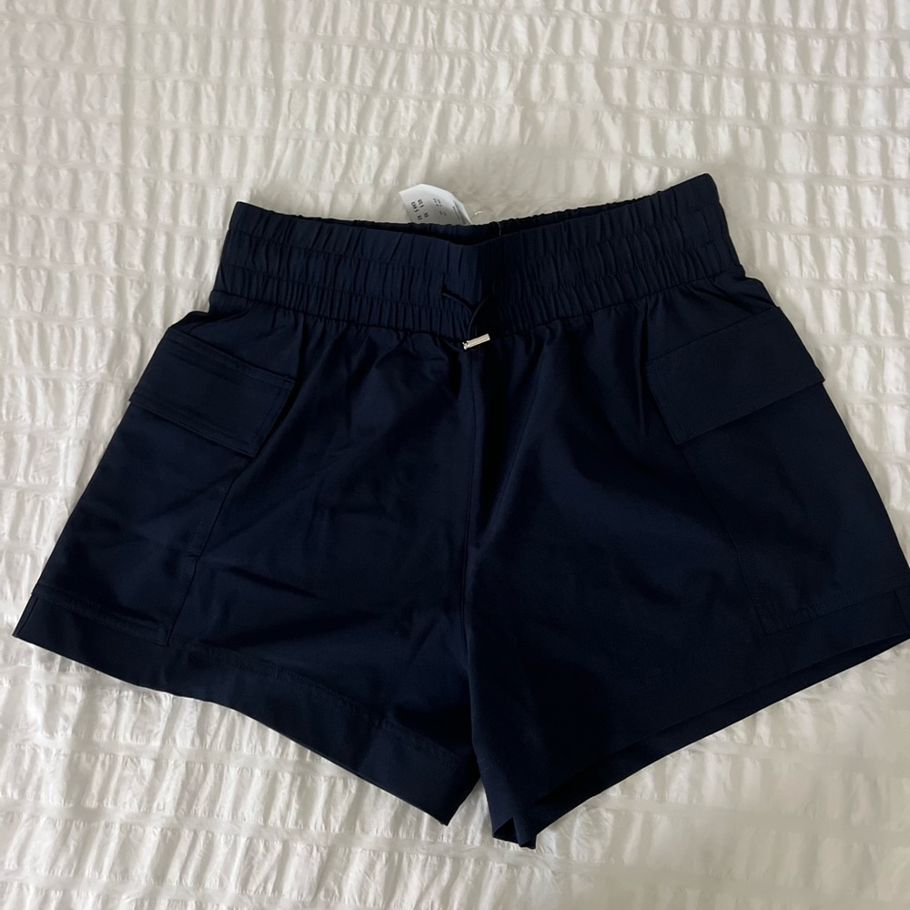 Abercrombie & fitch traveler shorts.  Size M.